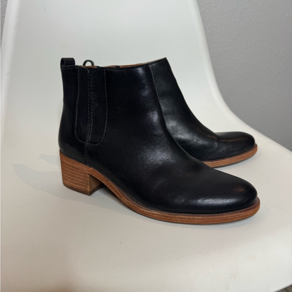 Kork-Ease Leather Ankle Boots Black Block Heel‎ Chelsea Style Women’s Size 7.5
